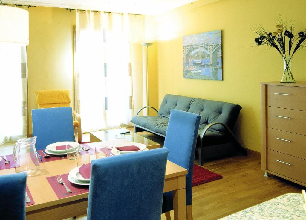 Apartamentos Gebala Estella Exterior photo